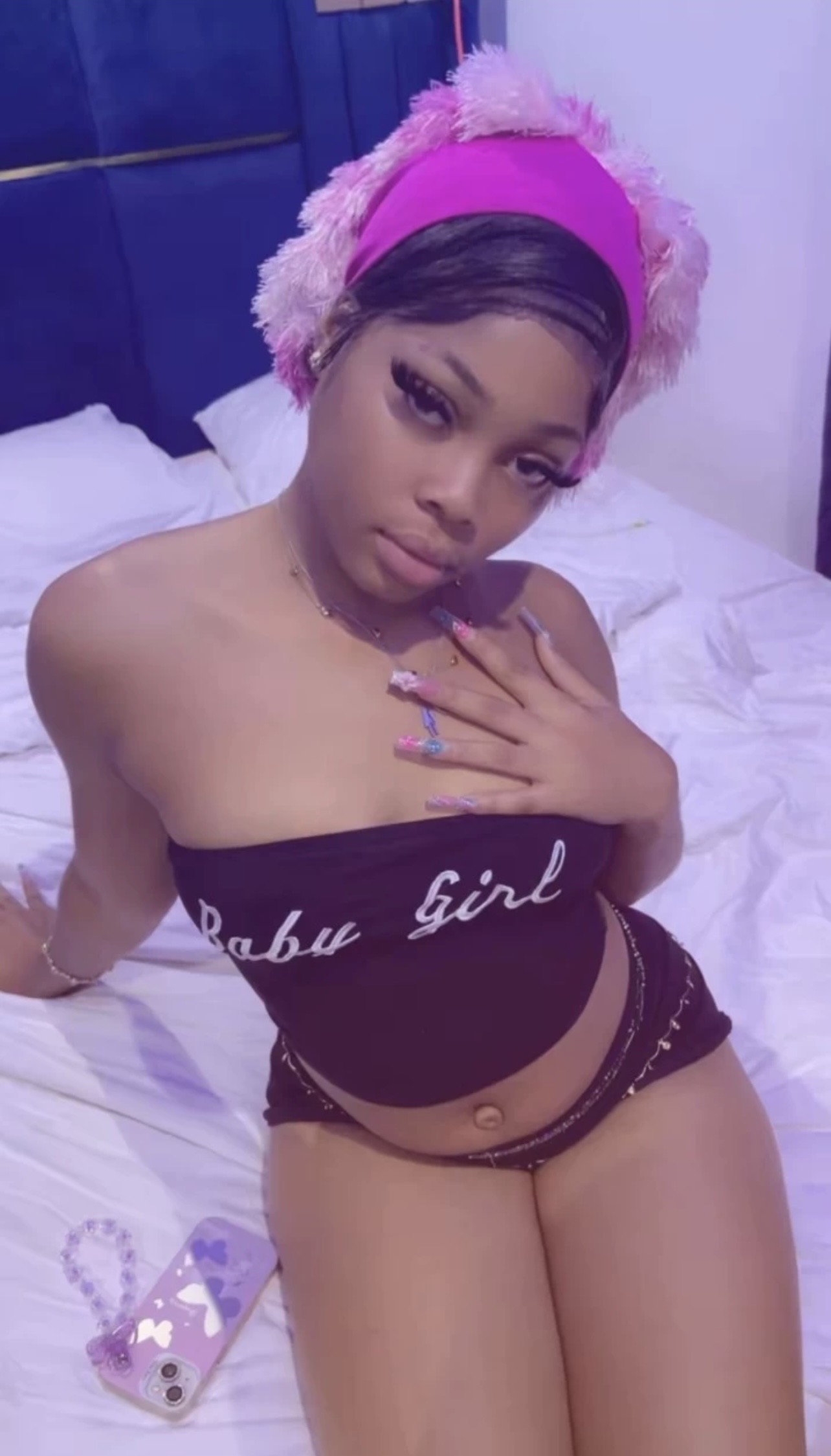 Pretty Ella
